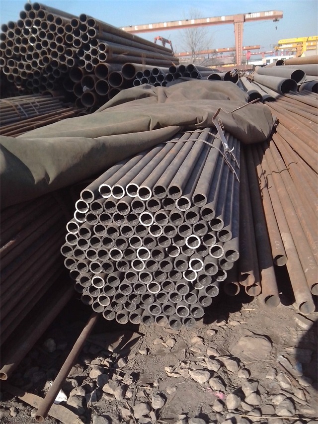 衢州小口径无缝钢管