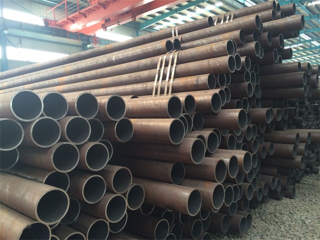 衢州化肥设备用高压无缝钢管