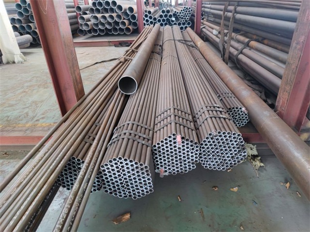 衢州15crmog无缝钢管